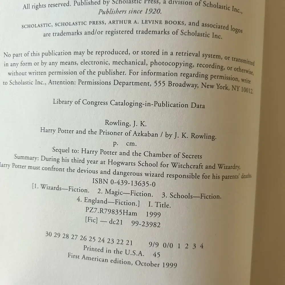 Harry Potter and the Prisoner Of Azkaban Hardcover First Edition AMERICA - Picture 4 of 8